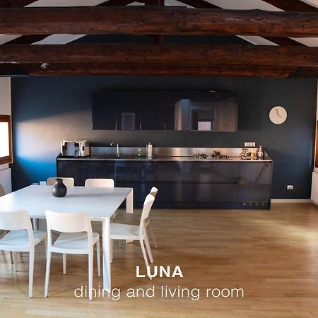 Sole & Luna Apartments Венеция Экстерьер фото