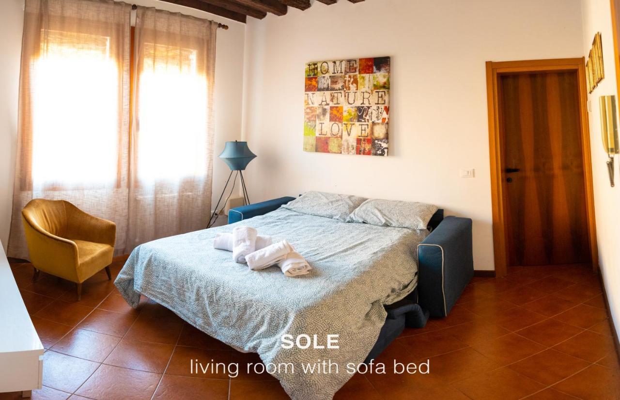 Sole & Luna Apartments Венеция Экстерьер фото